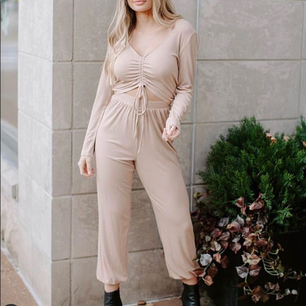 Kittenish jumpsuit - never been worn